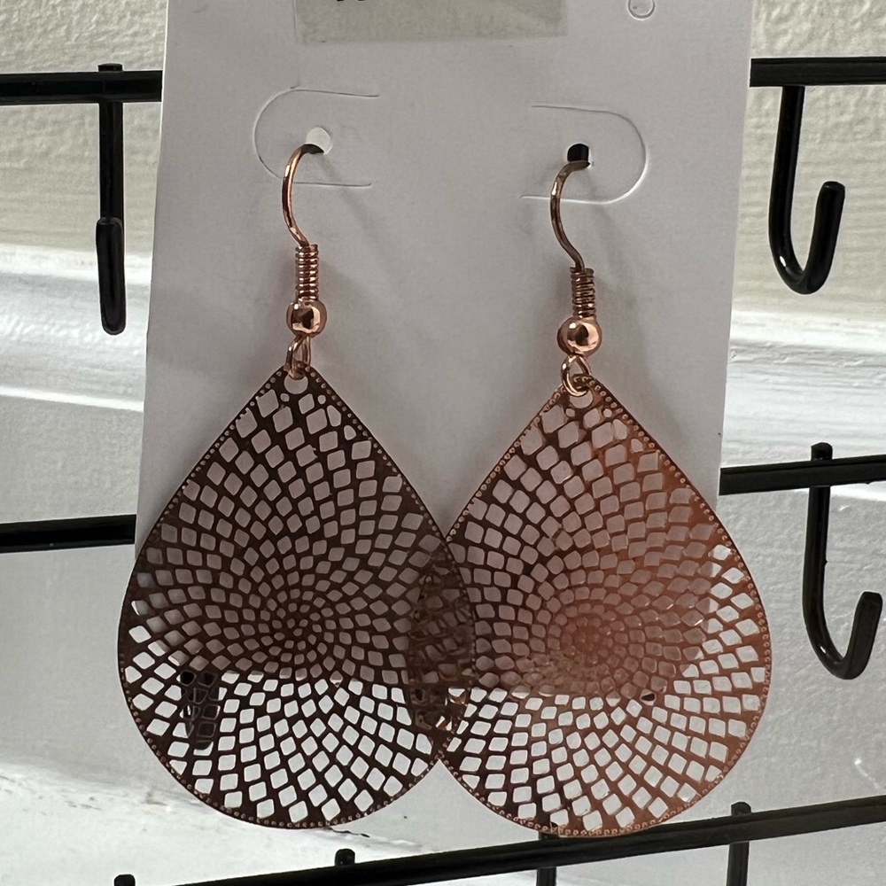 🌟 Rose Gold Teardrop Filigree Dangle Earrings Boho Lightweight Statement Jewelry
